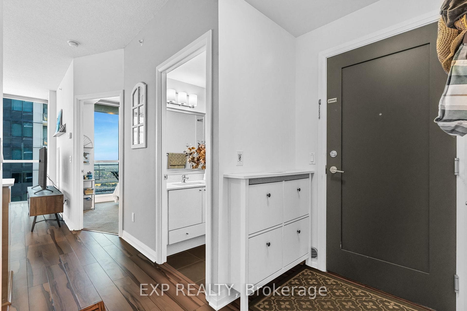 75 Eglinton Avenue Unit 1901 photo 17