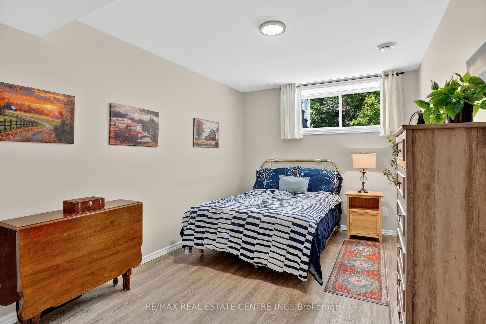 In-law suite bedroom with egress window