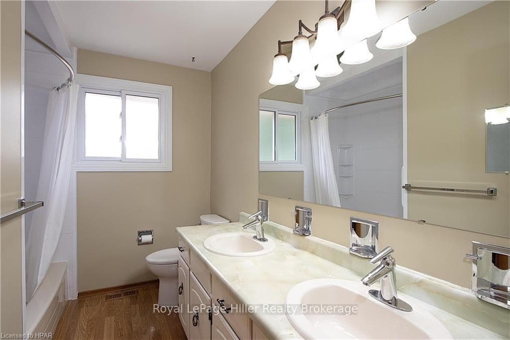 177 LIGHTBOURNE Avenue photo 14