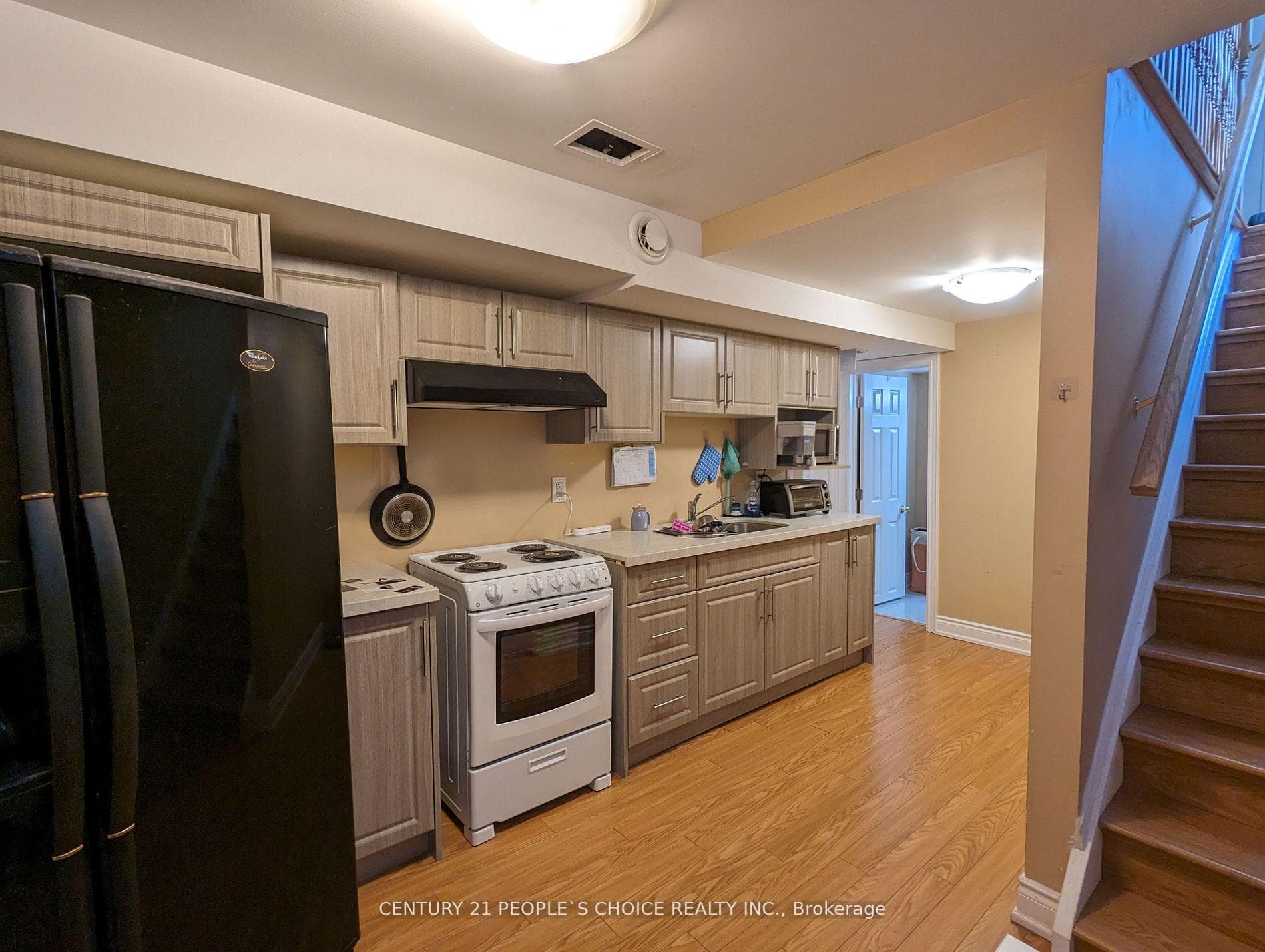485 Greenpark Crescent Unit Bsmt photo 3