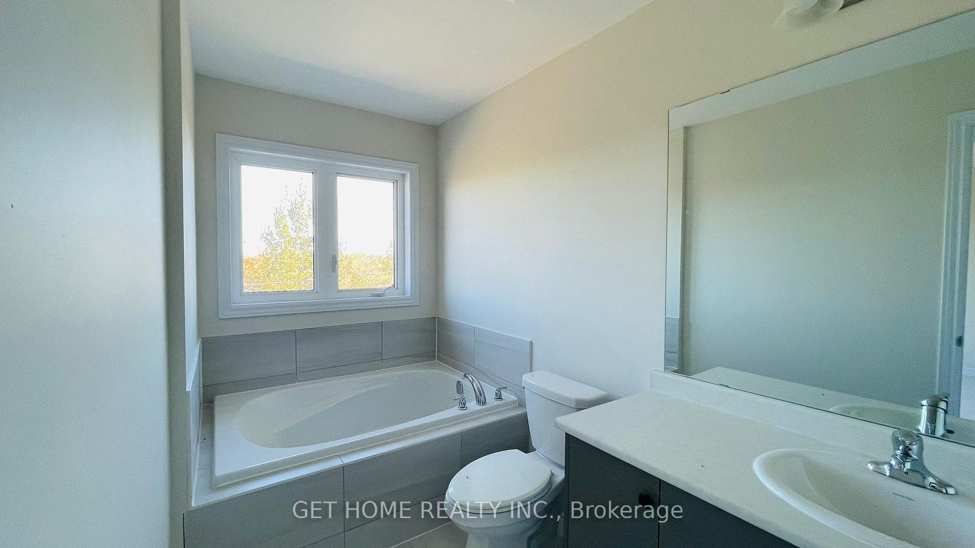 54 Senay Circle photo 13