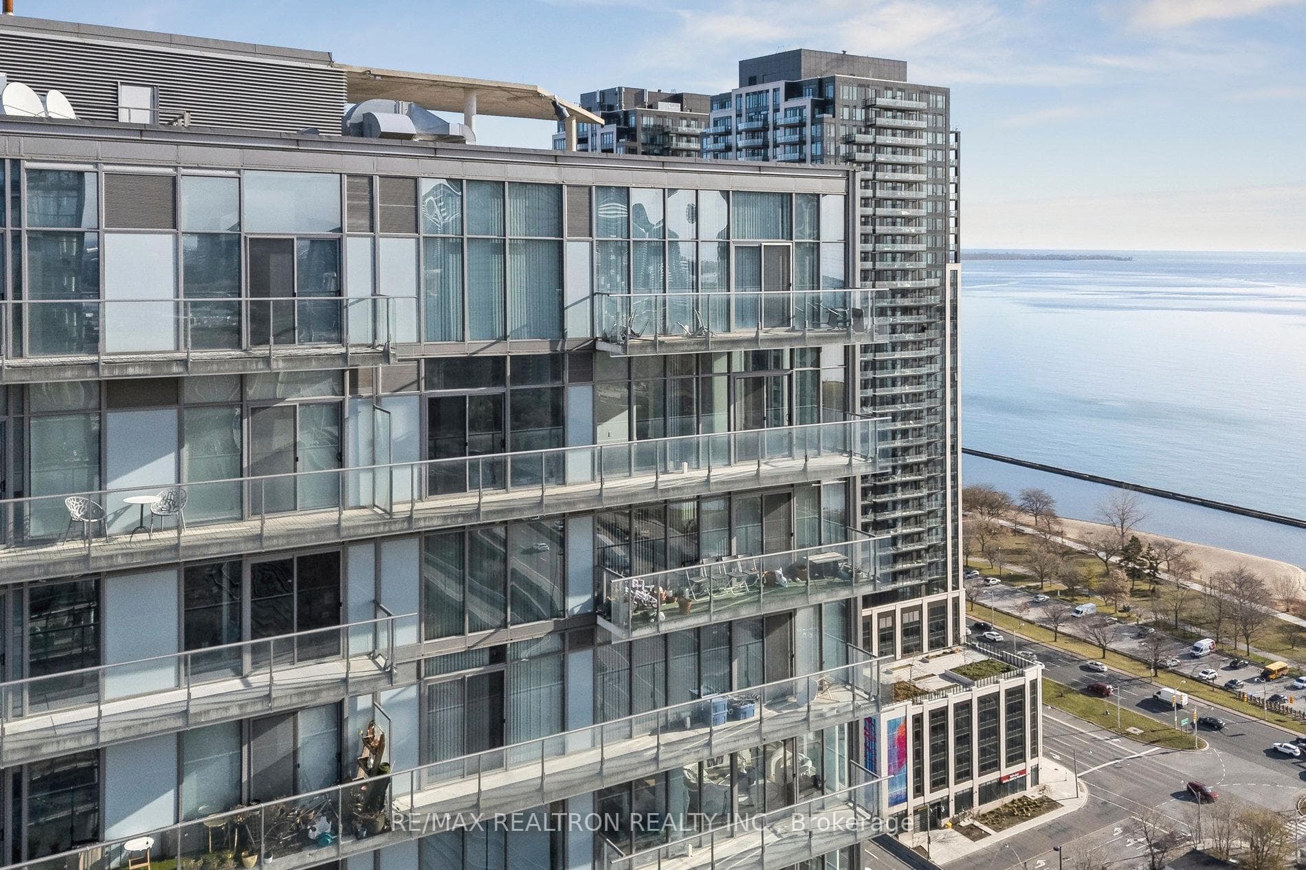 103 The Queensway N/A Unit 2805 photo 42