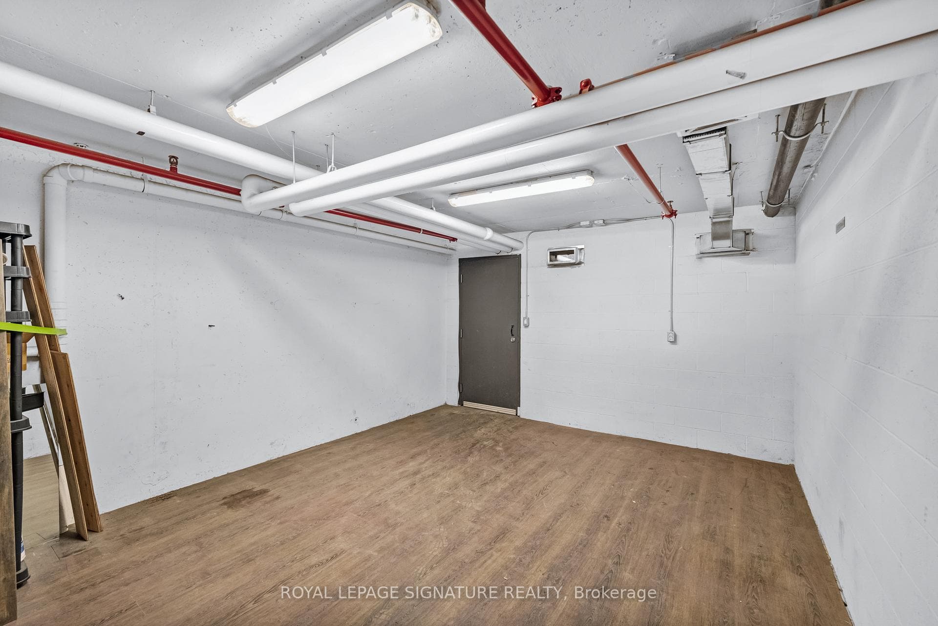 46 Curzon Street Unit 315 photo 33