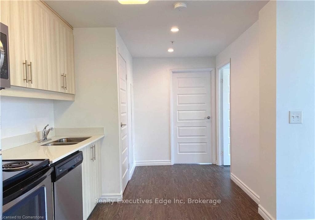 158 King Street Unit 901 photo 3