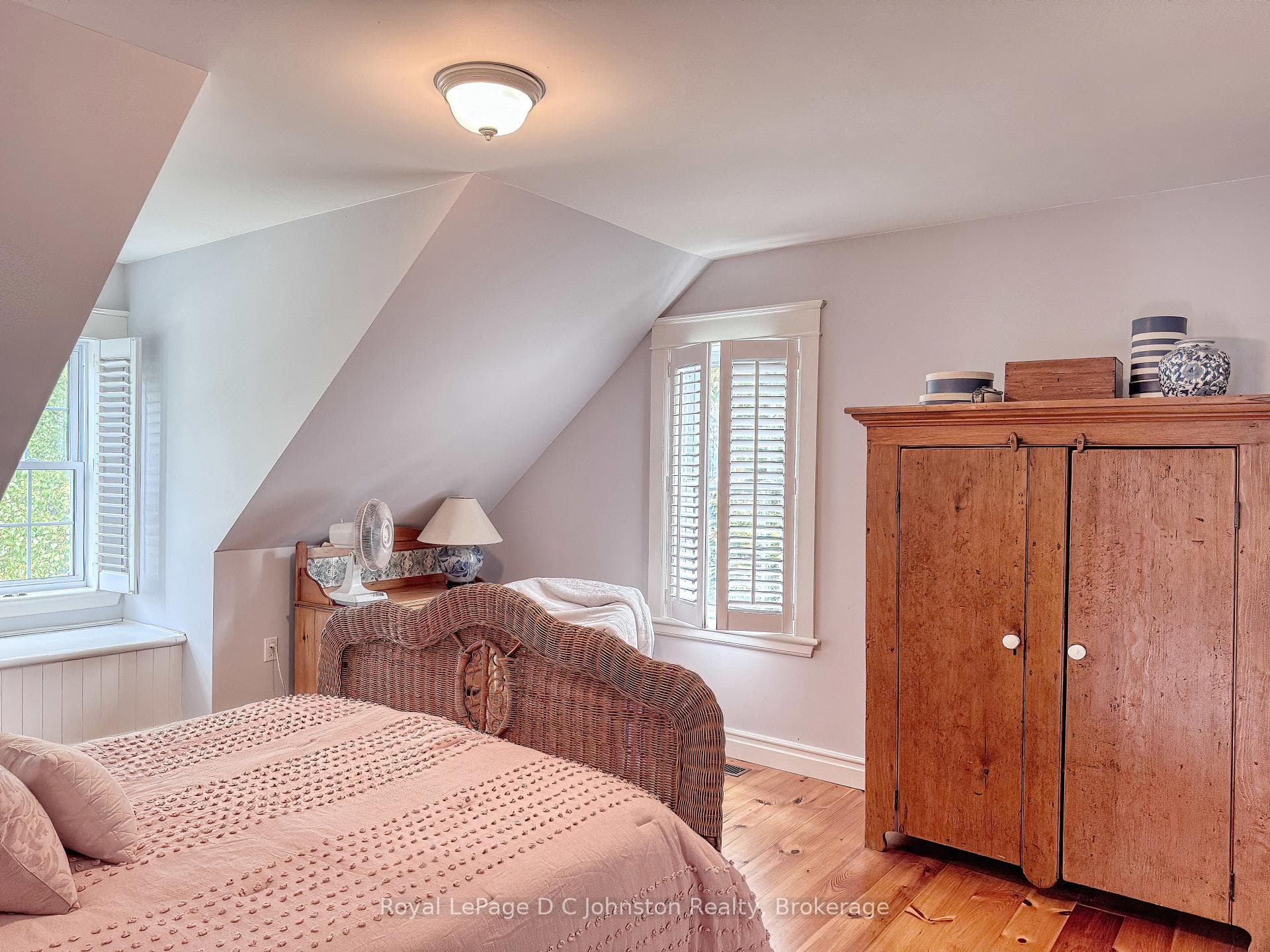 207 Beacon Lane photo 18