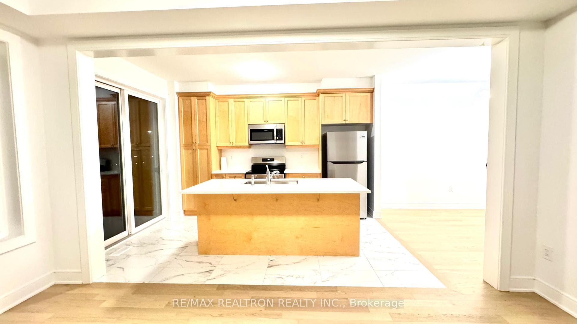 3509 Brickyard Dr Drive photo 3