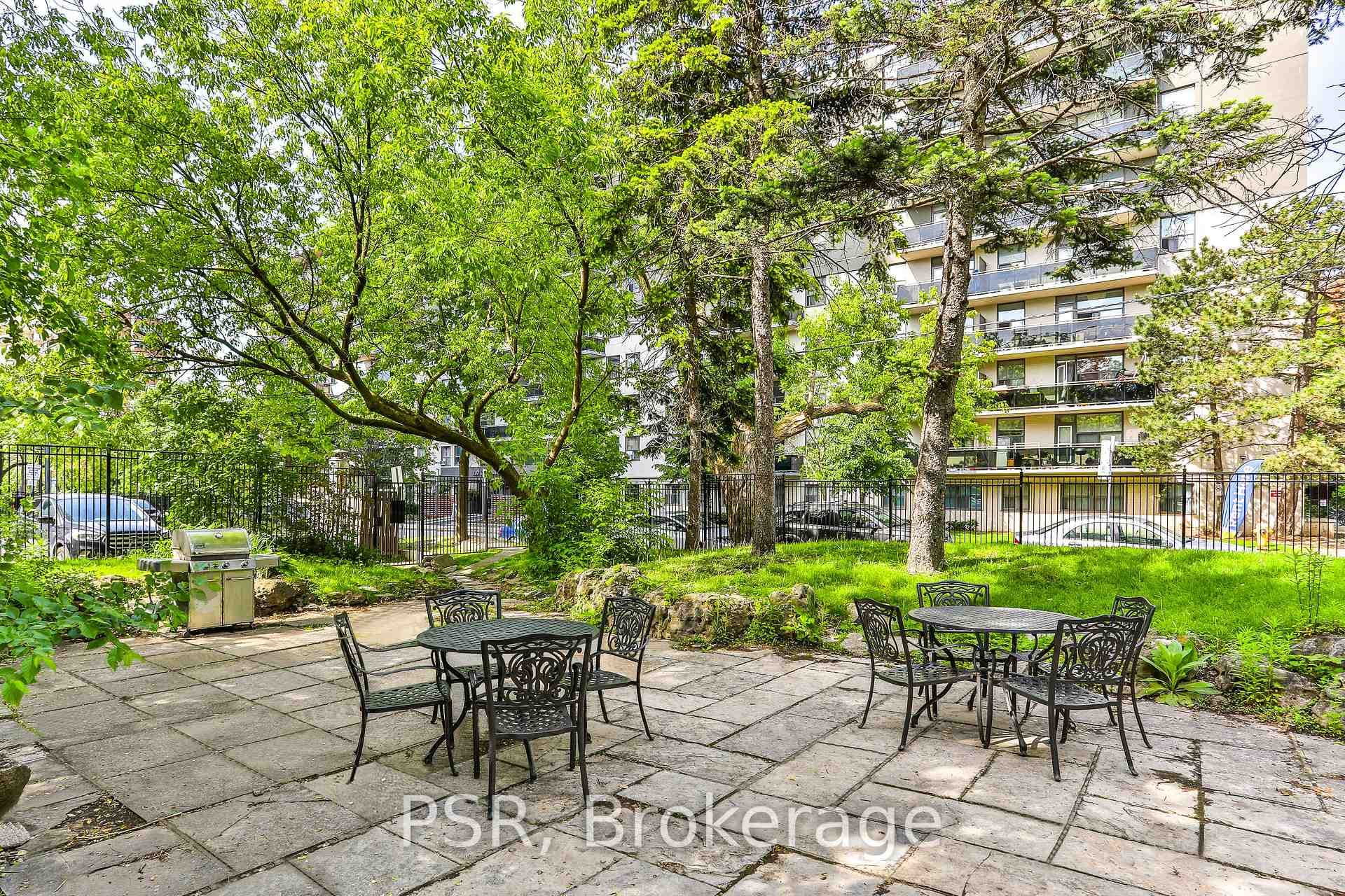 111 Raglan Avenue Unit 2201 photo 21