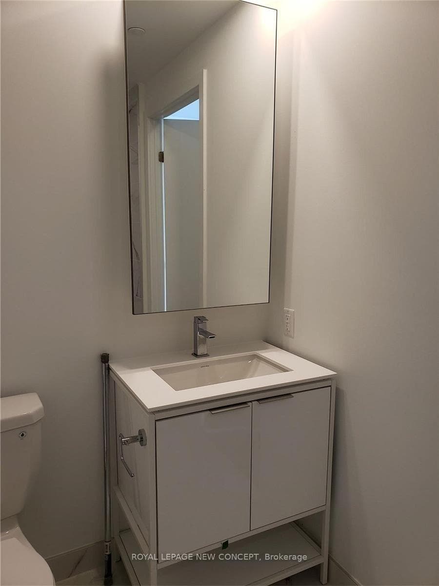77 Shuter Street Unit 2615 photo 9