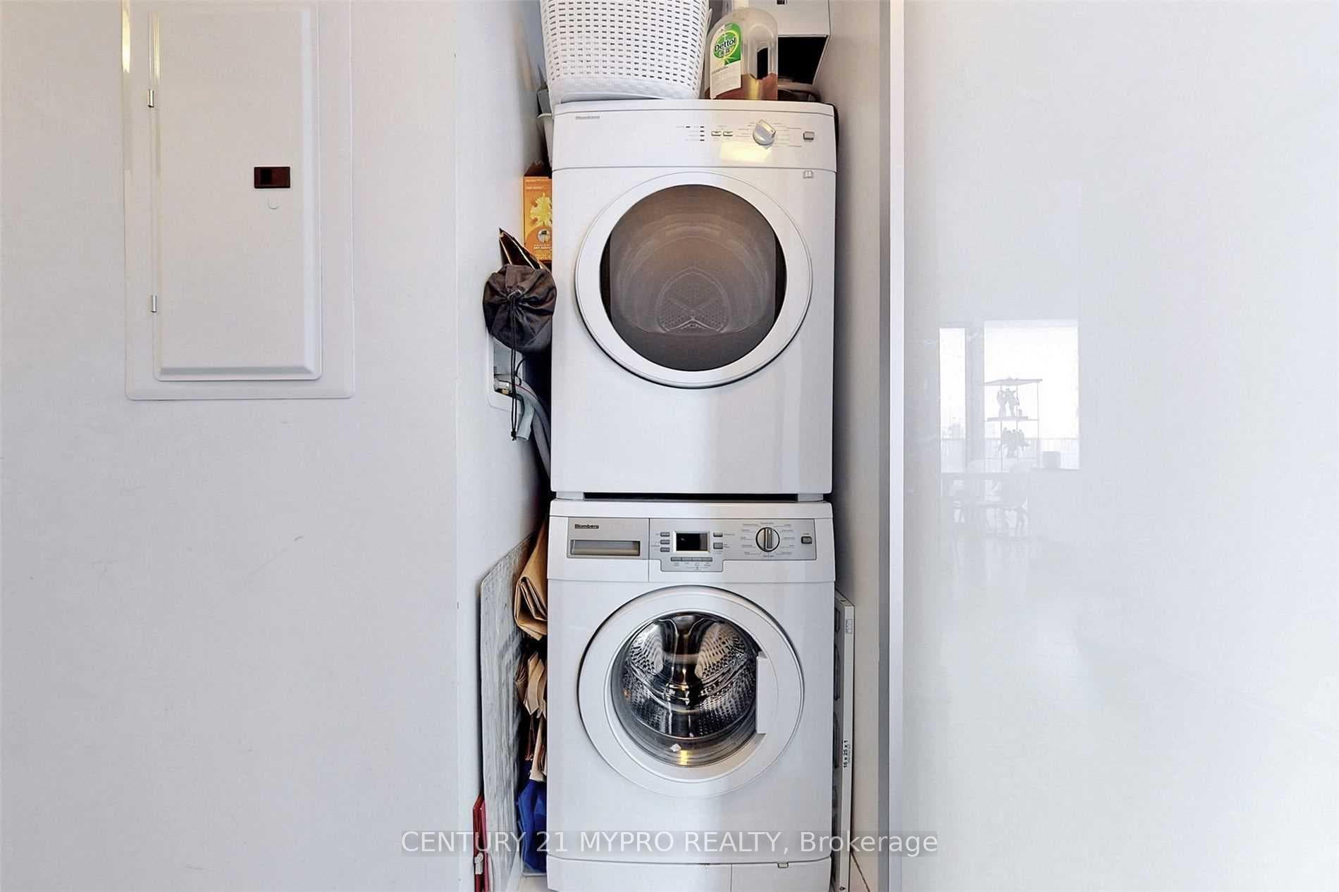 42 Charles Street Unit 3204 photo 14