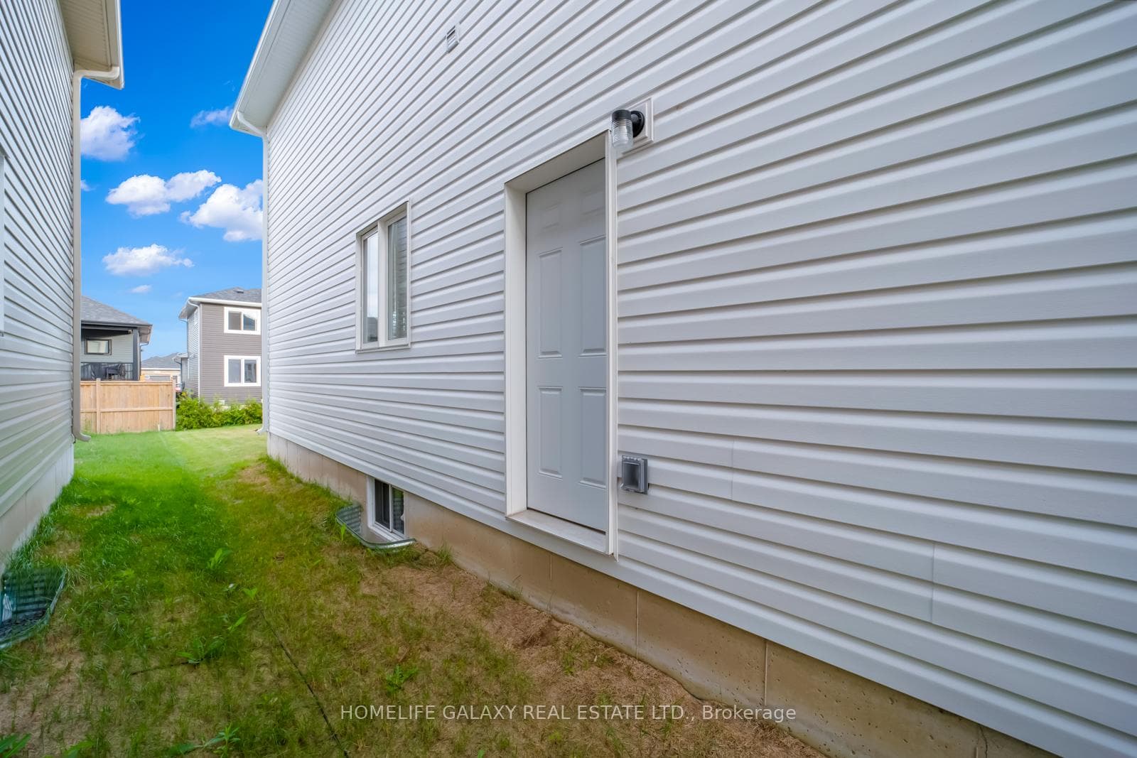 8 Millcreek Drive photo 36