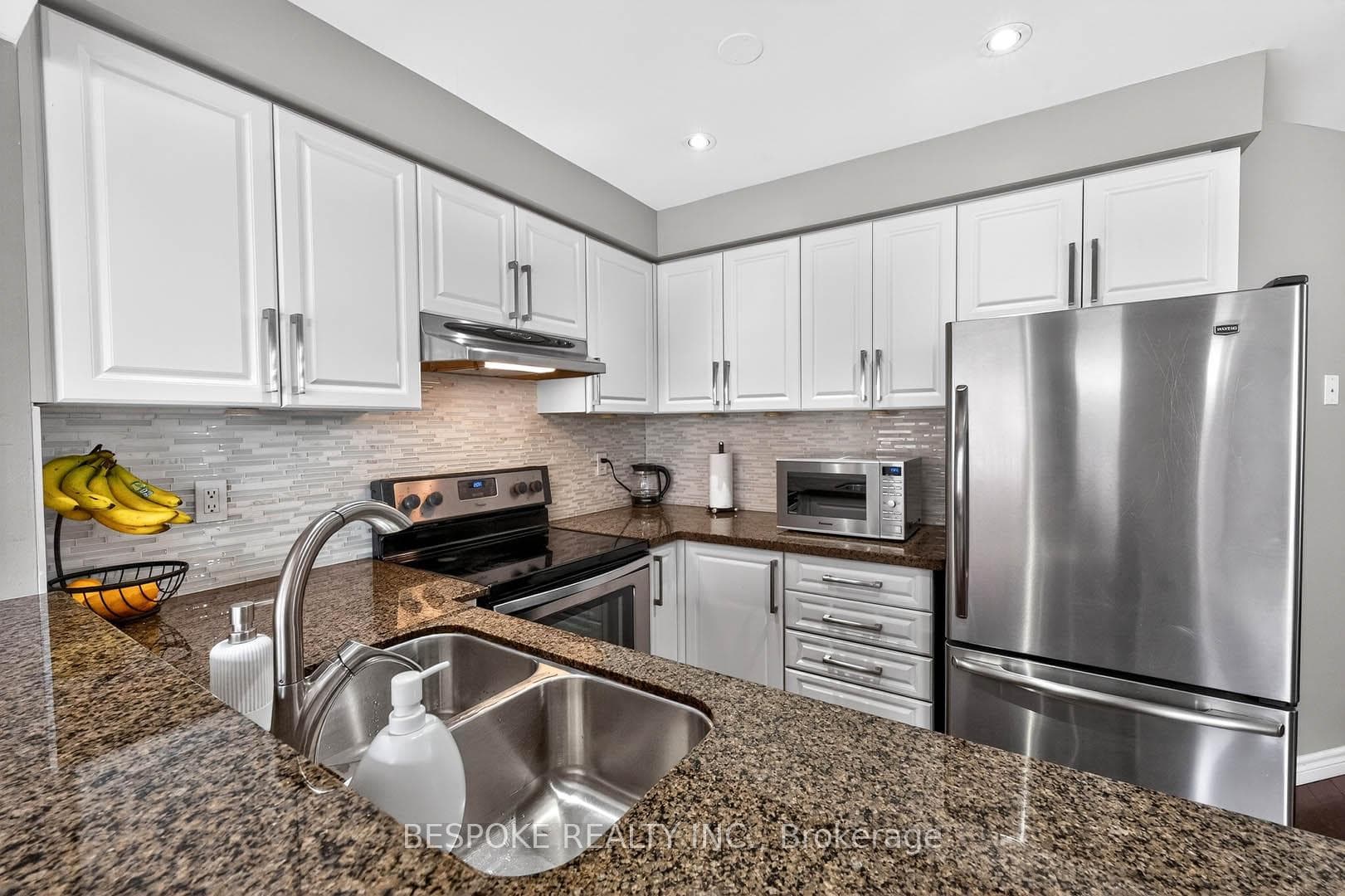 38 Perfitt Crescent photo 17
