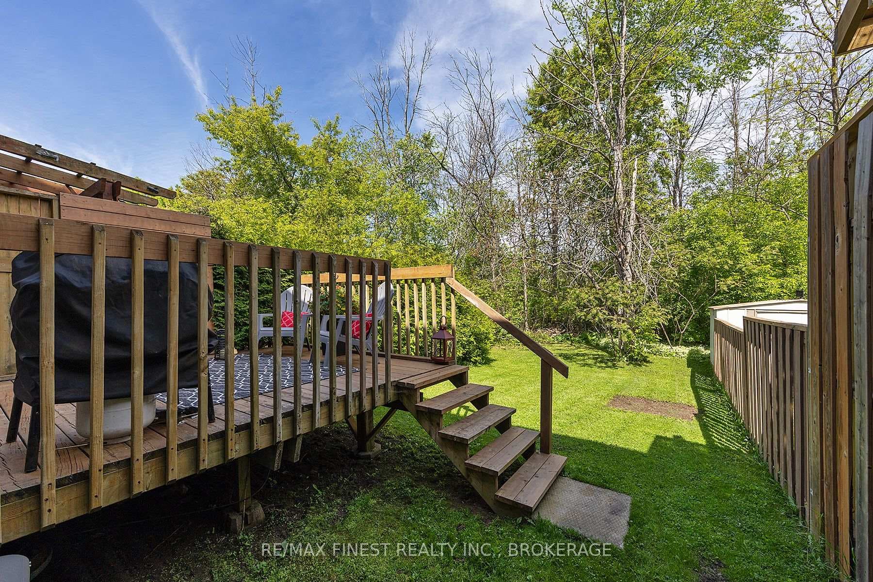 546 Garden Street photo 8