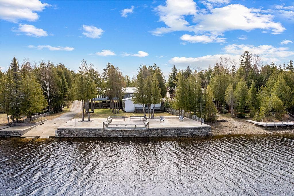 Property View From The Lake