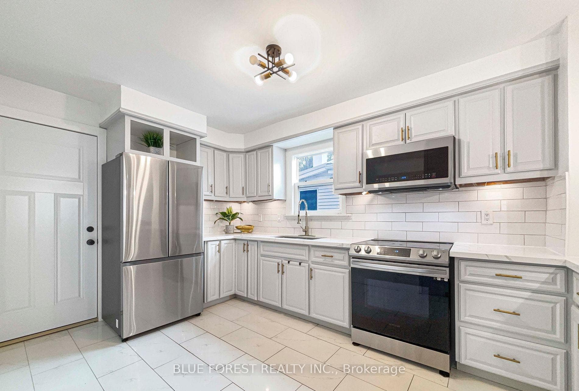 104 Delaware Street photo 6