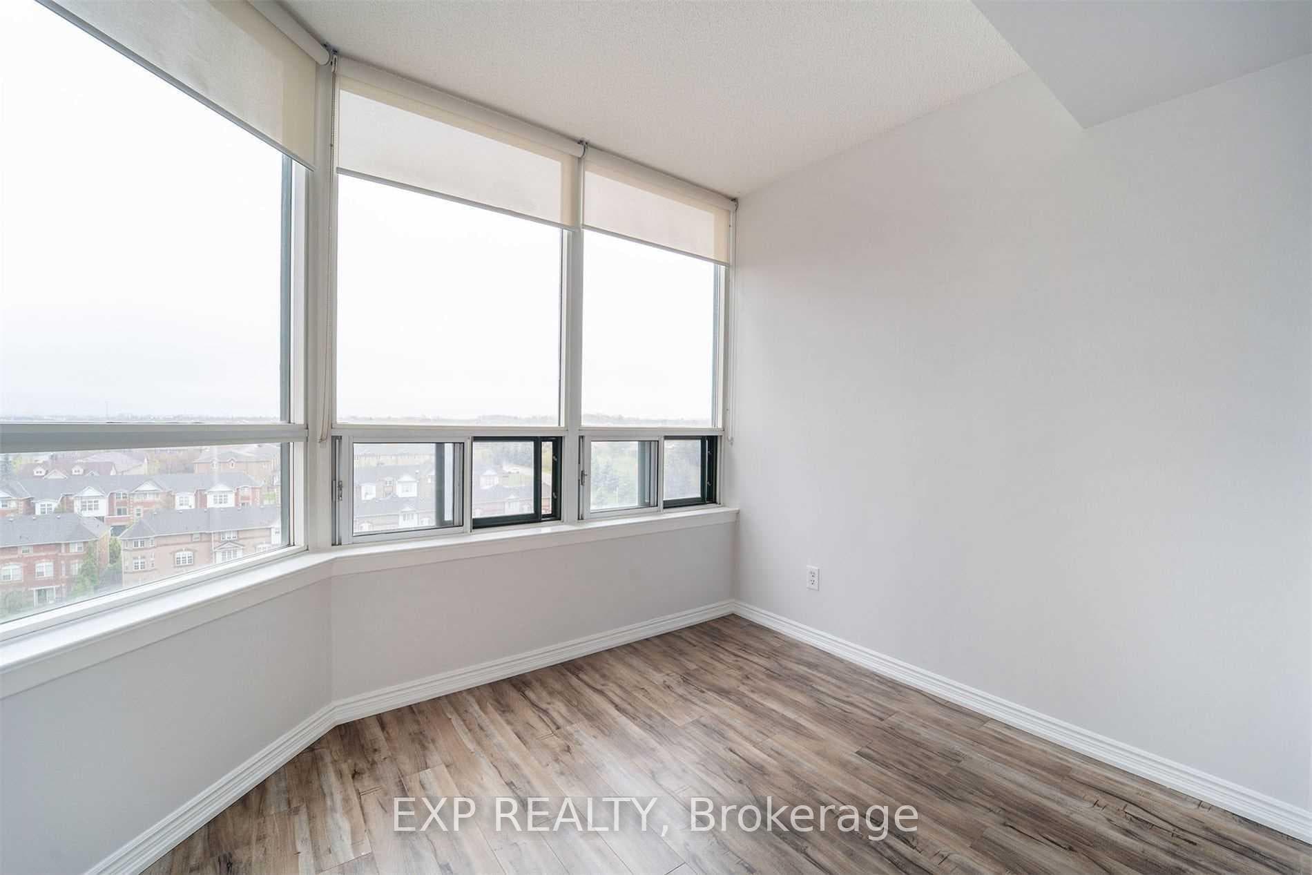 135 Hillcrest Avenue Unit 805 photo 8