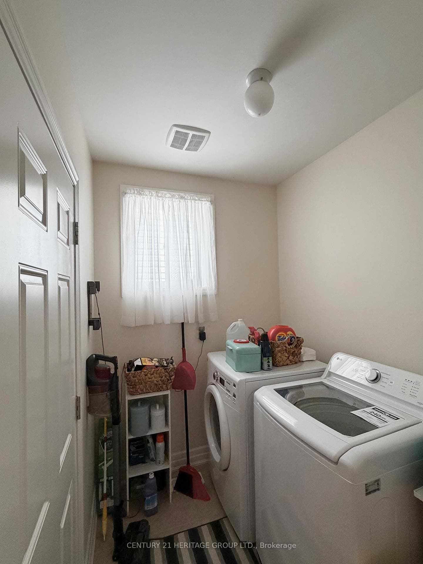 35 Lundigan Drive photo 3