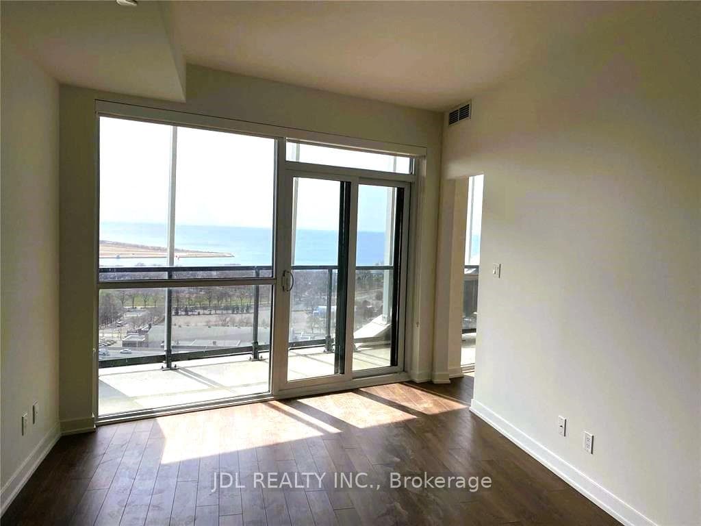 30 Ordnance Street Unit 2311 photo 3