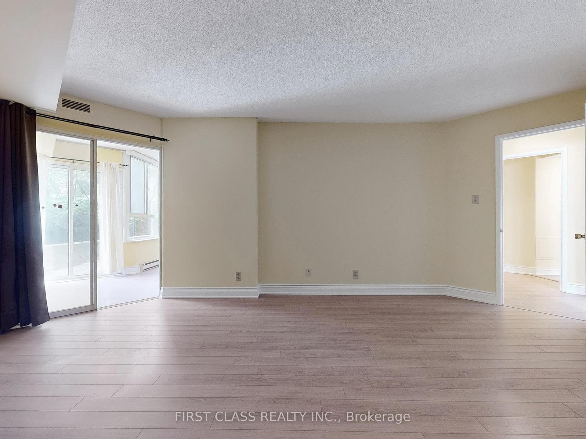 717 Bay Avenue Unit 303 photo 14