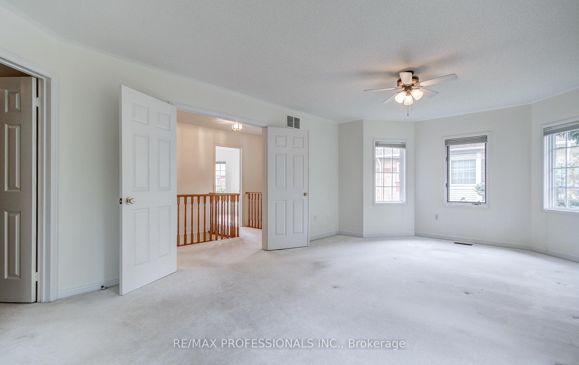 2145 Country Club Drive Unit 23 photo 15