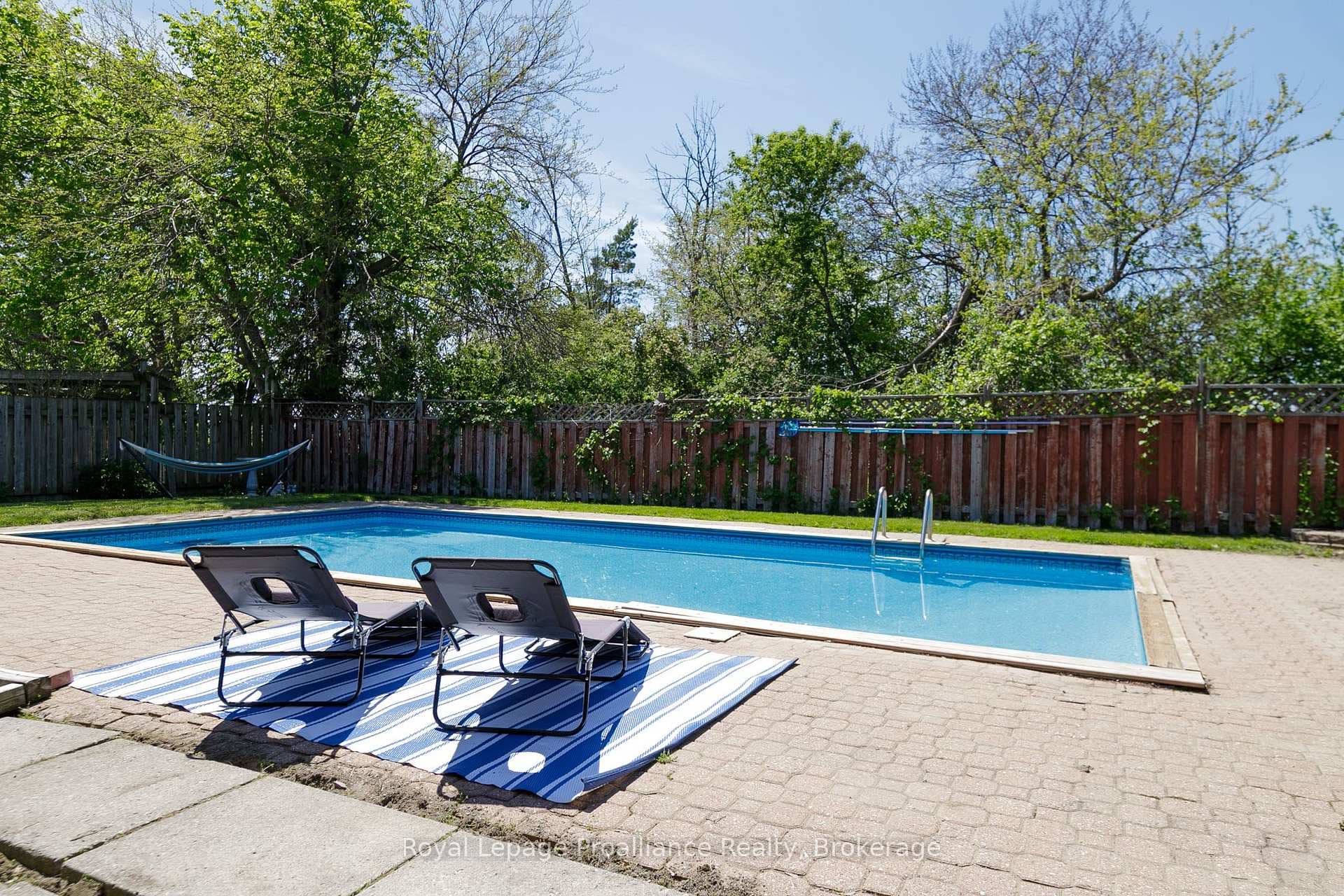 112 Prospect Hill photo 32