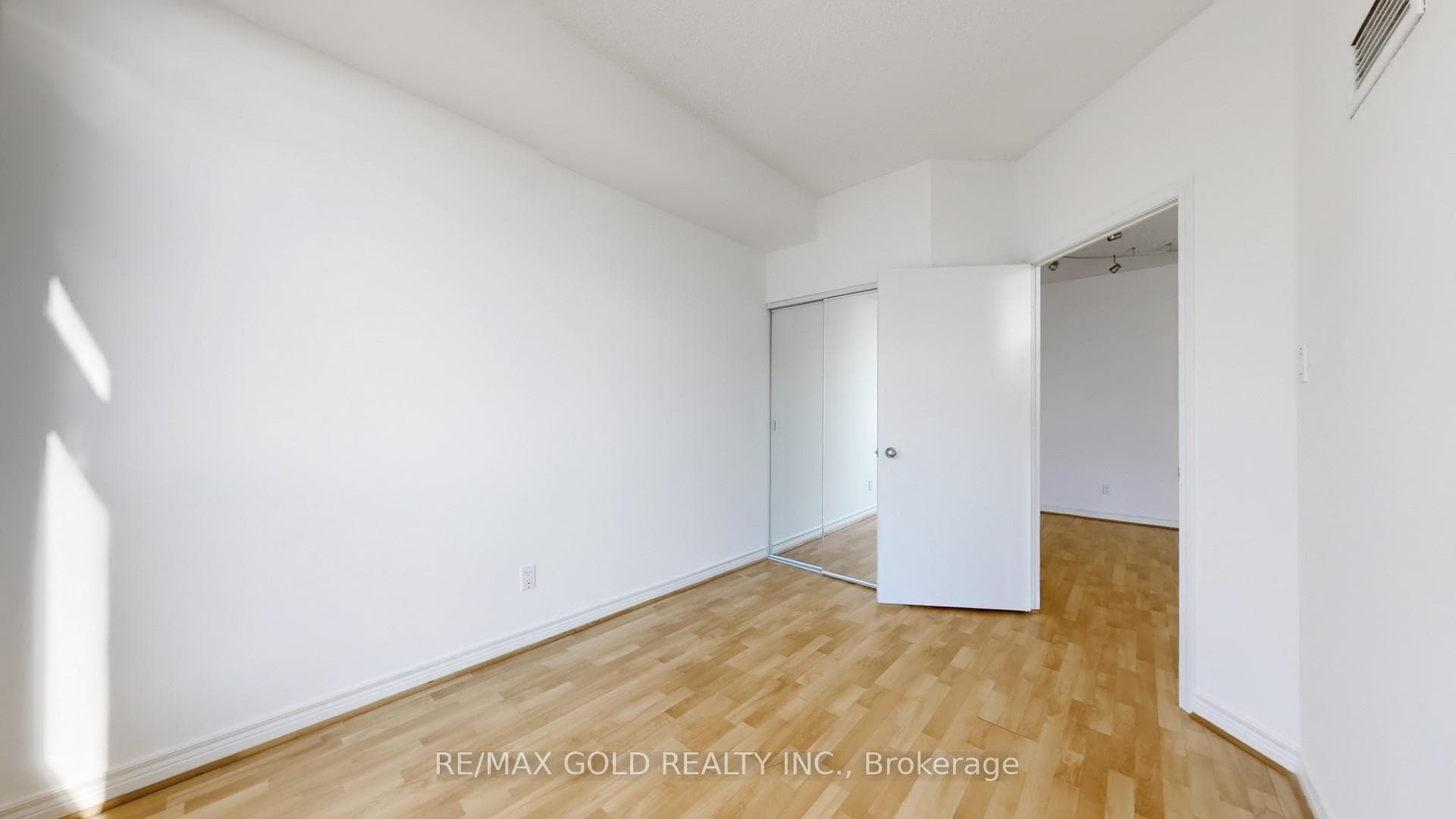 600 Queens Quay N/A Unit SPH10 photo 34