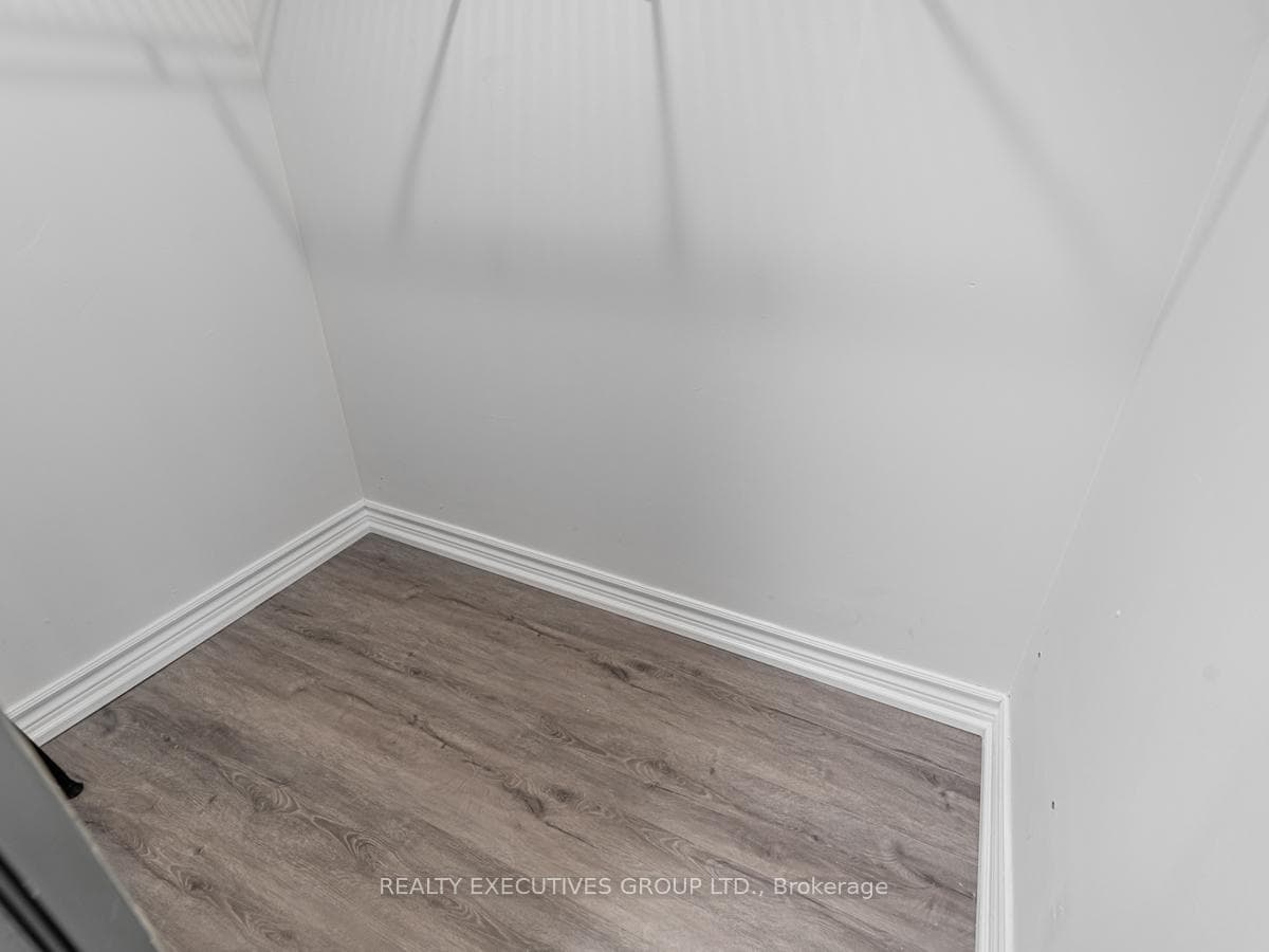30 Greenfield Avenue Unit 2202 photo 25