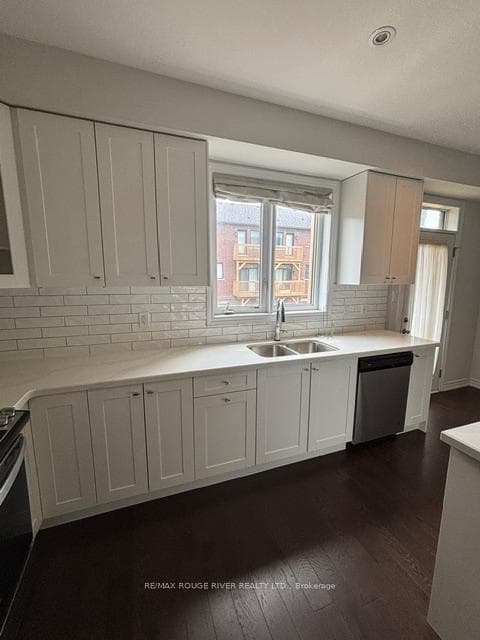 31 Douet Lane photo 6