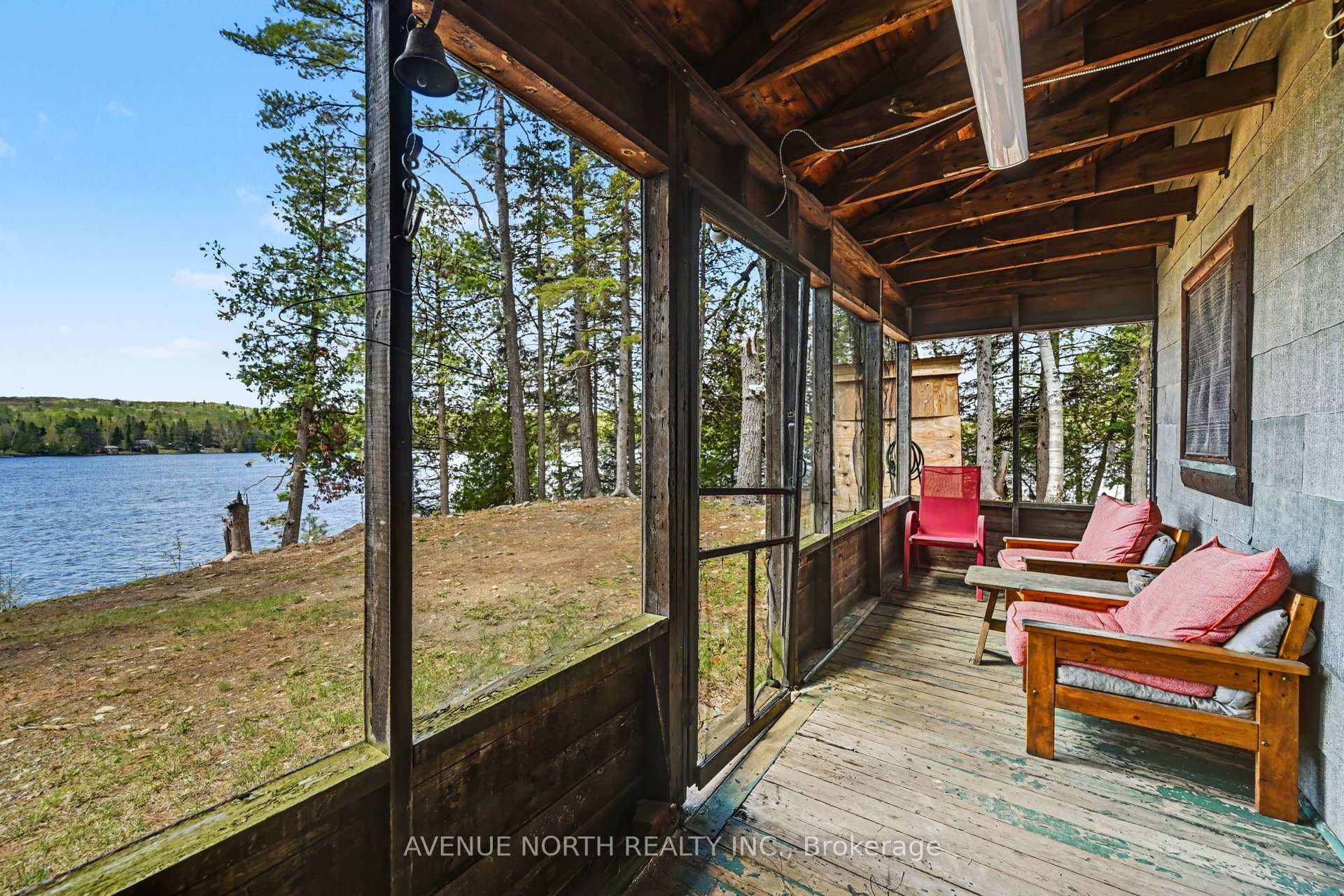 366 Holly Lane photo 19