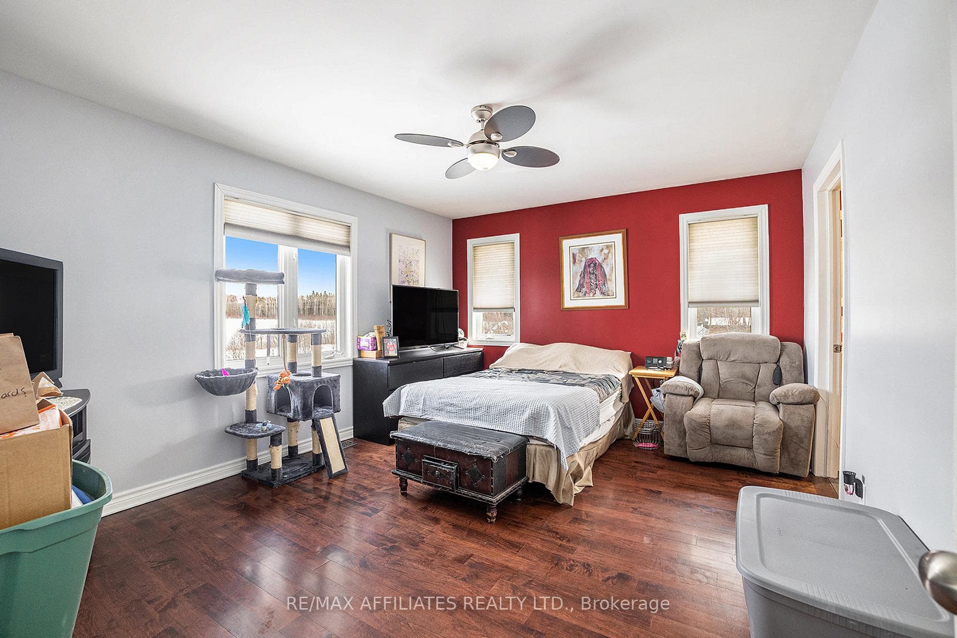 29 Tamarack Circle photo 15