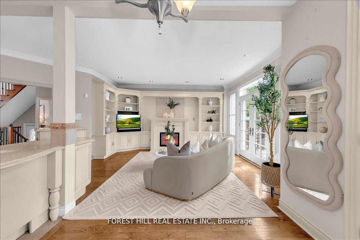 313 Broadway Avenue photo 15