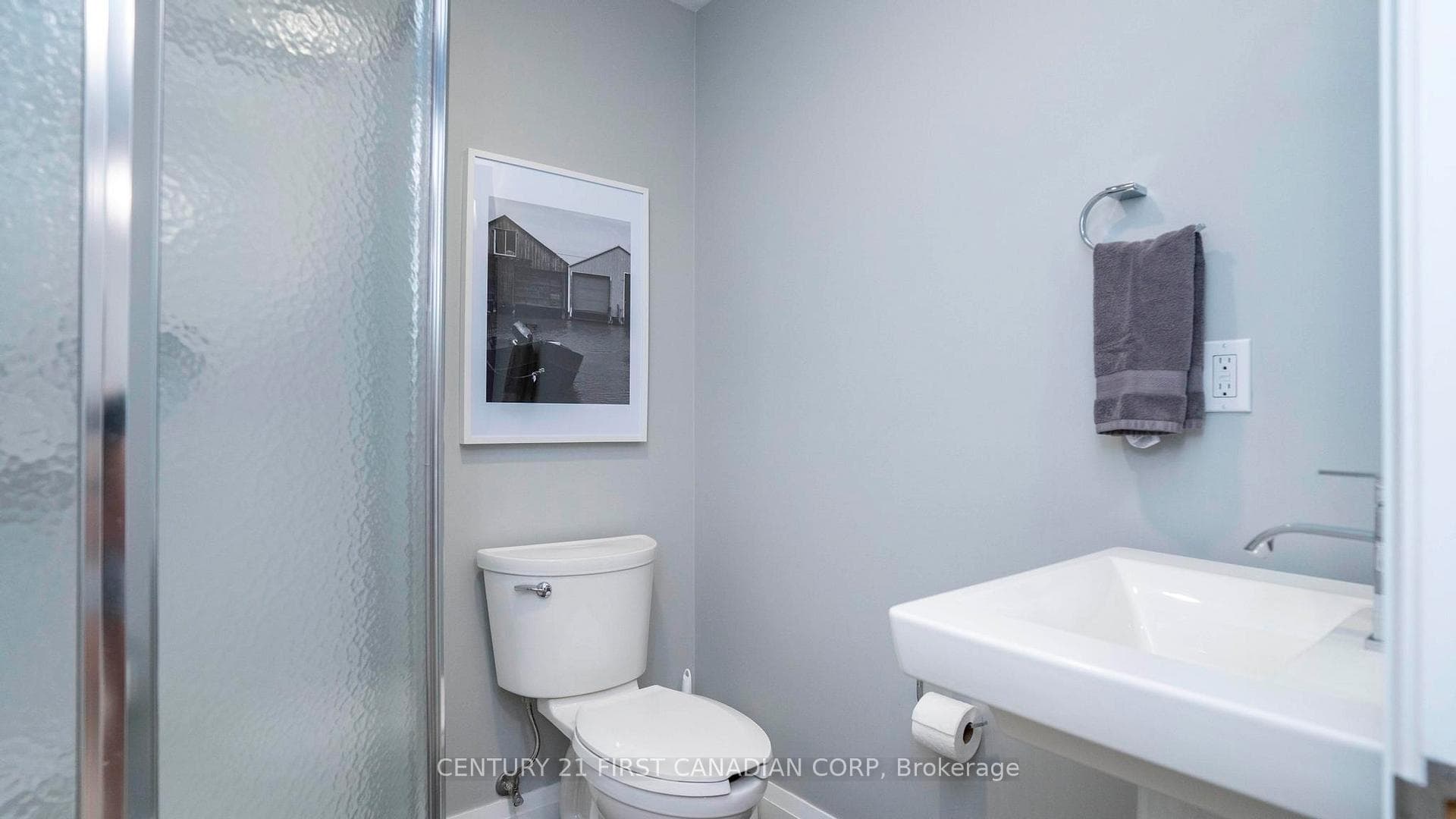 12 Erie Boulevard Unit 208 photo 24