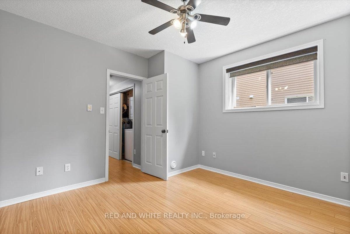 50 Howe Drive Unit 5C photo 23
