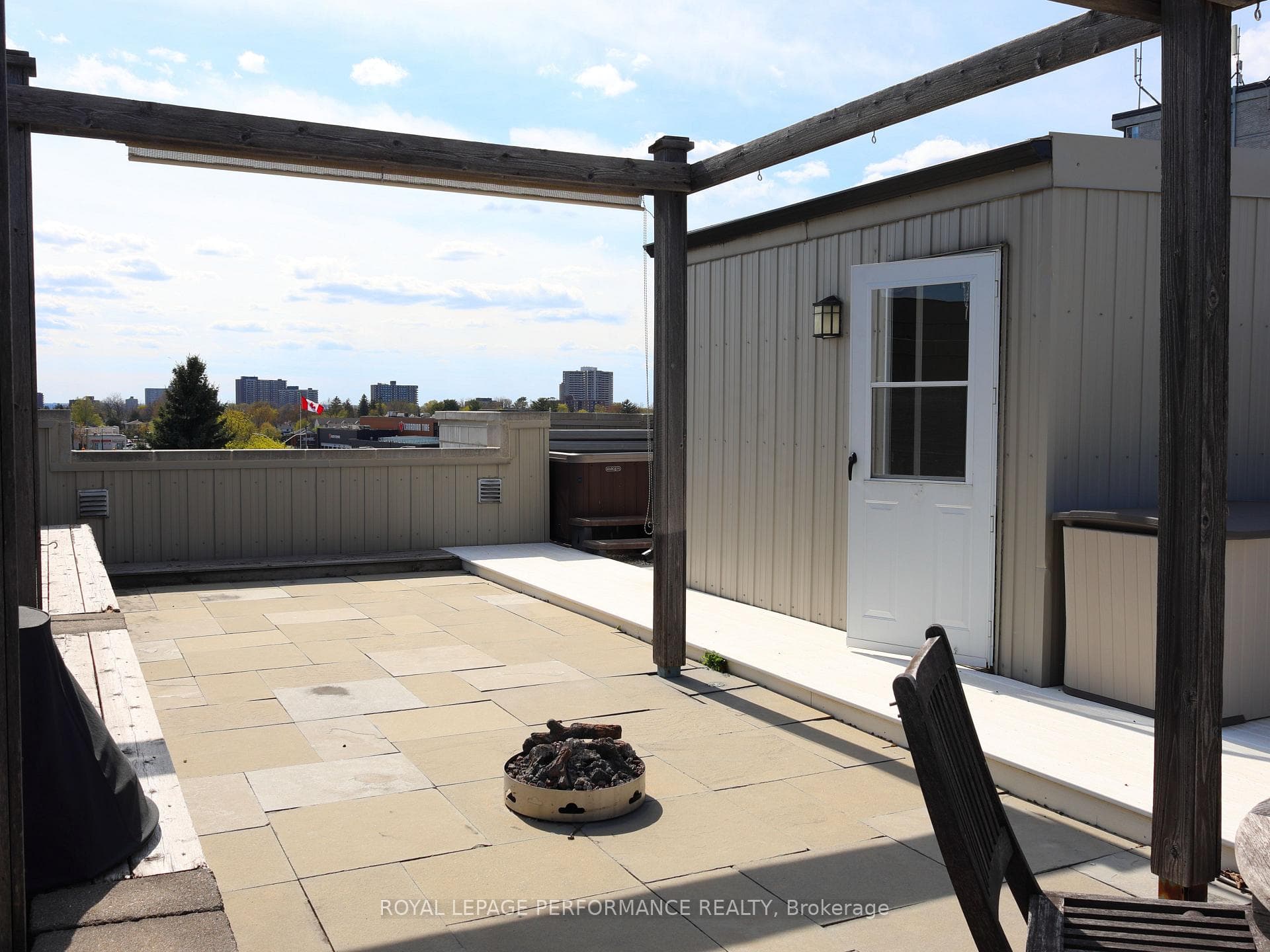 Roof top Oasis