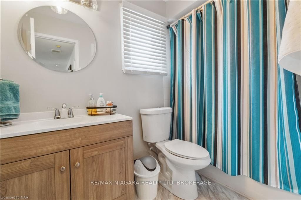 122 MADISON Court photo 26