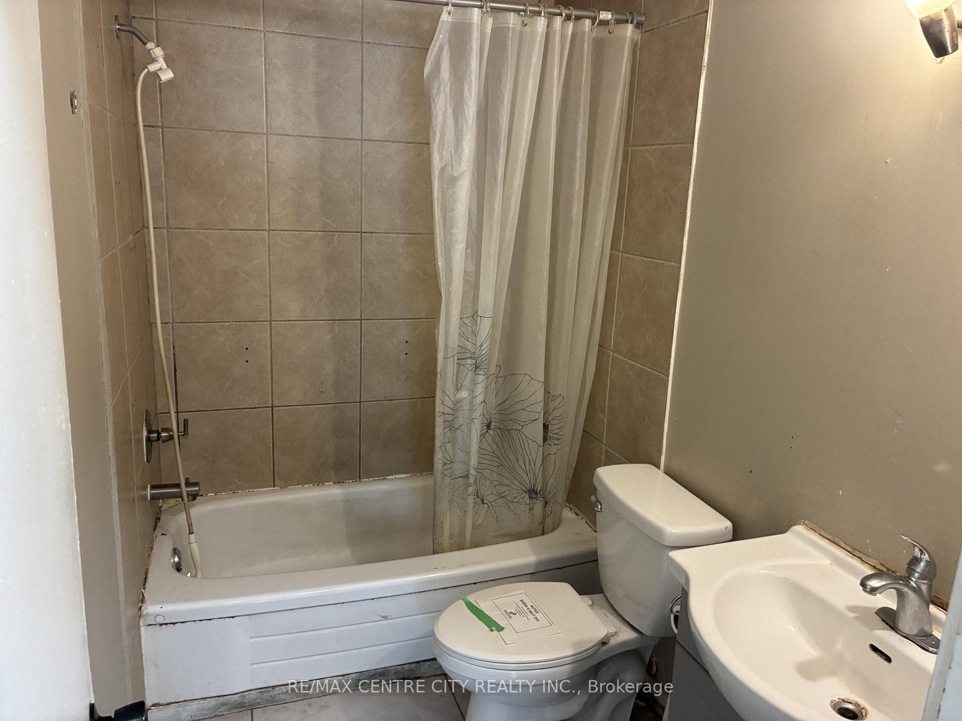 1900 Culver Drive photo 12