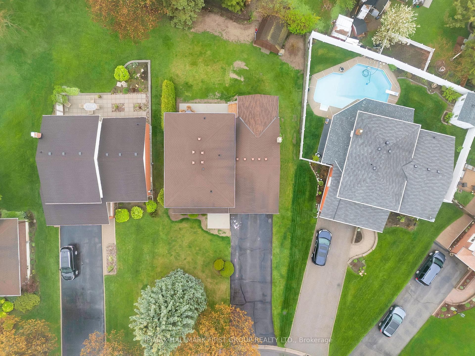 166 Woodlane Court photo 36