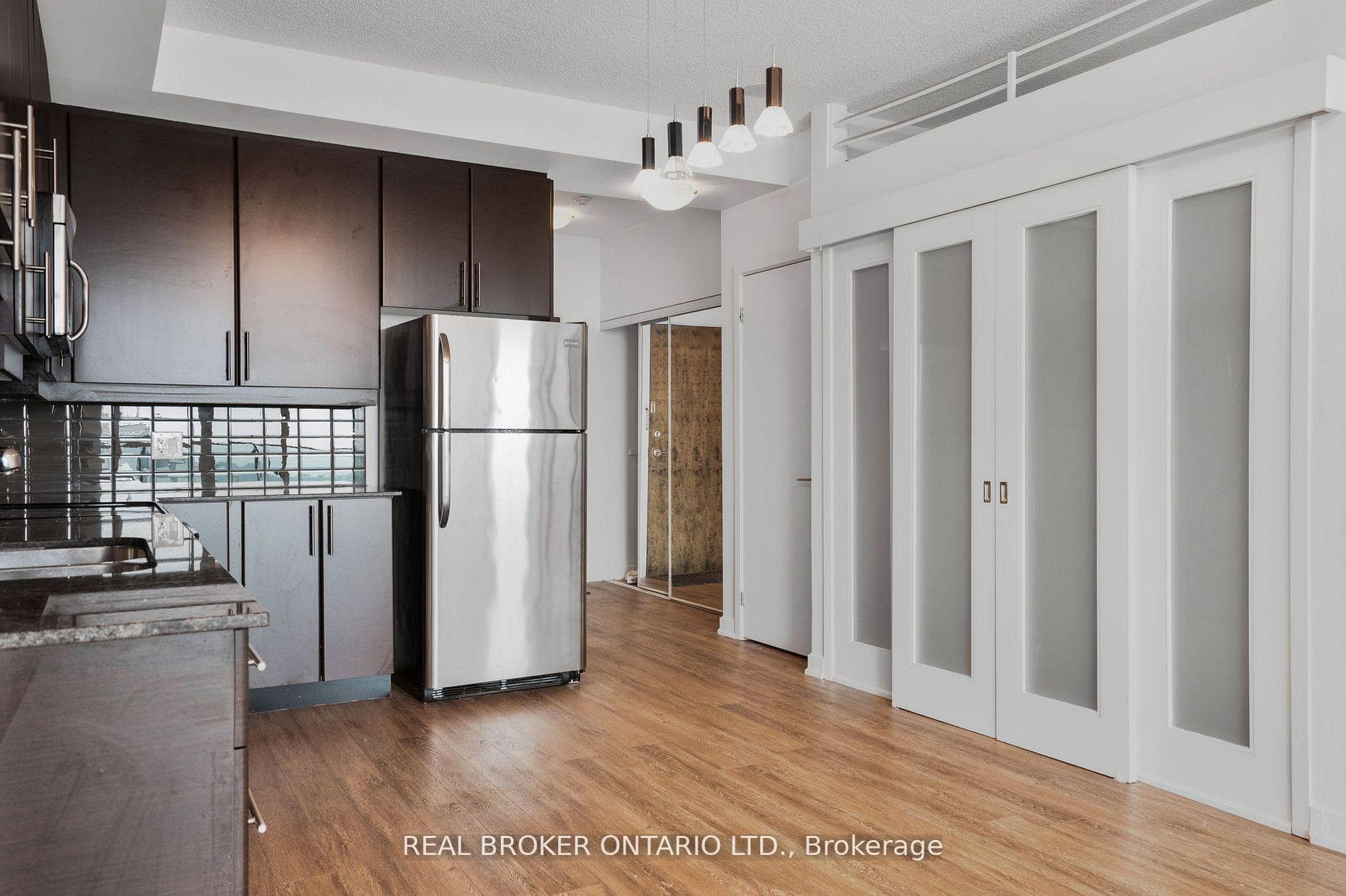 33 Bay Street Unit 3610 photo 2