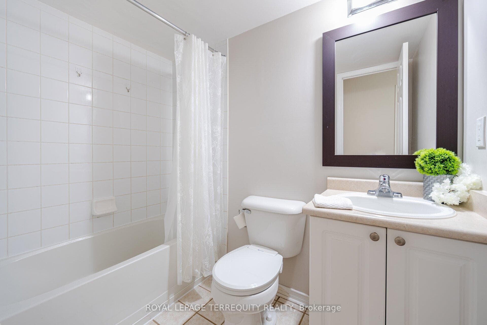 20 Foundry Avenue Unit 115 photo 16