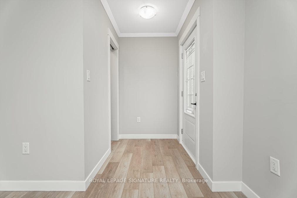 18 Briar Wood Place photo 20
