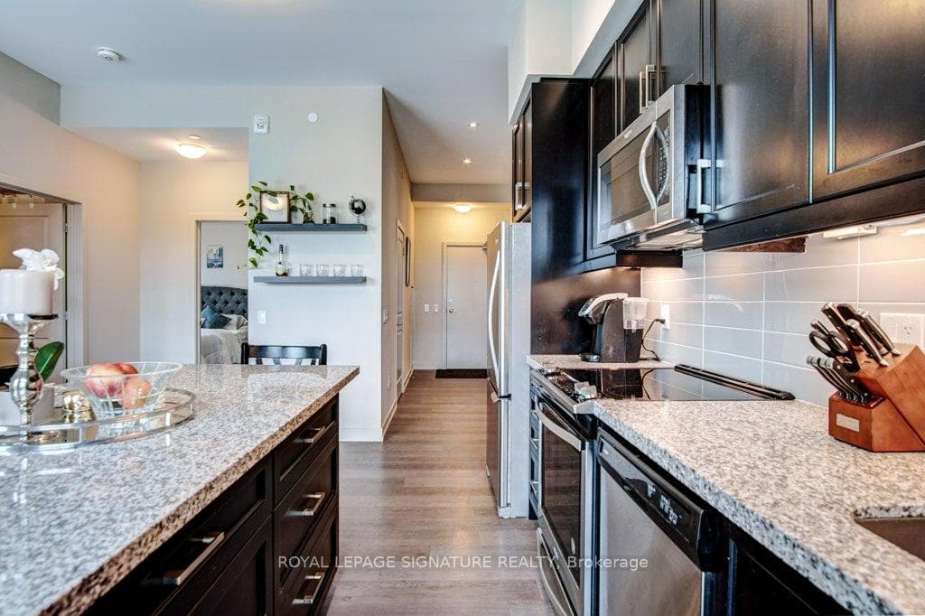 555 William Graham Drive Unit 422 photo 14