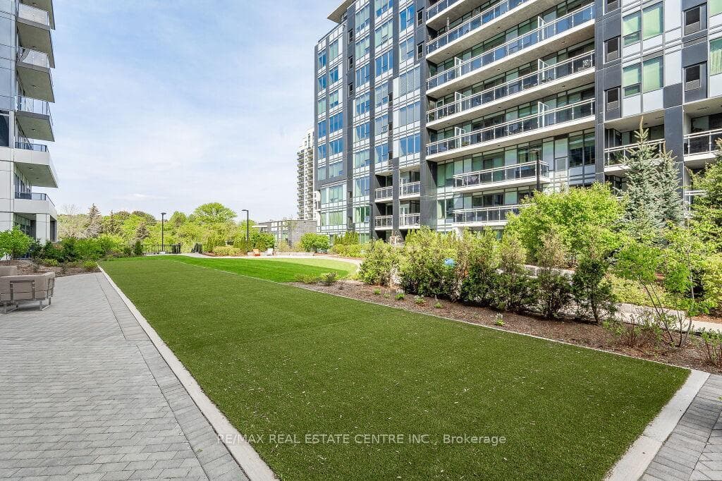 63 Arthur Street Unit 601 photo 26