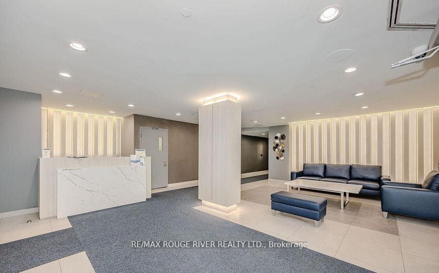 5795 Yonge Street Unit 1002 photo 17