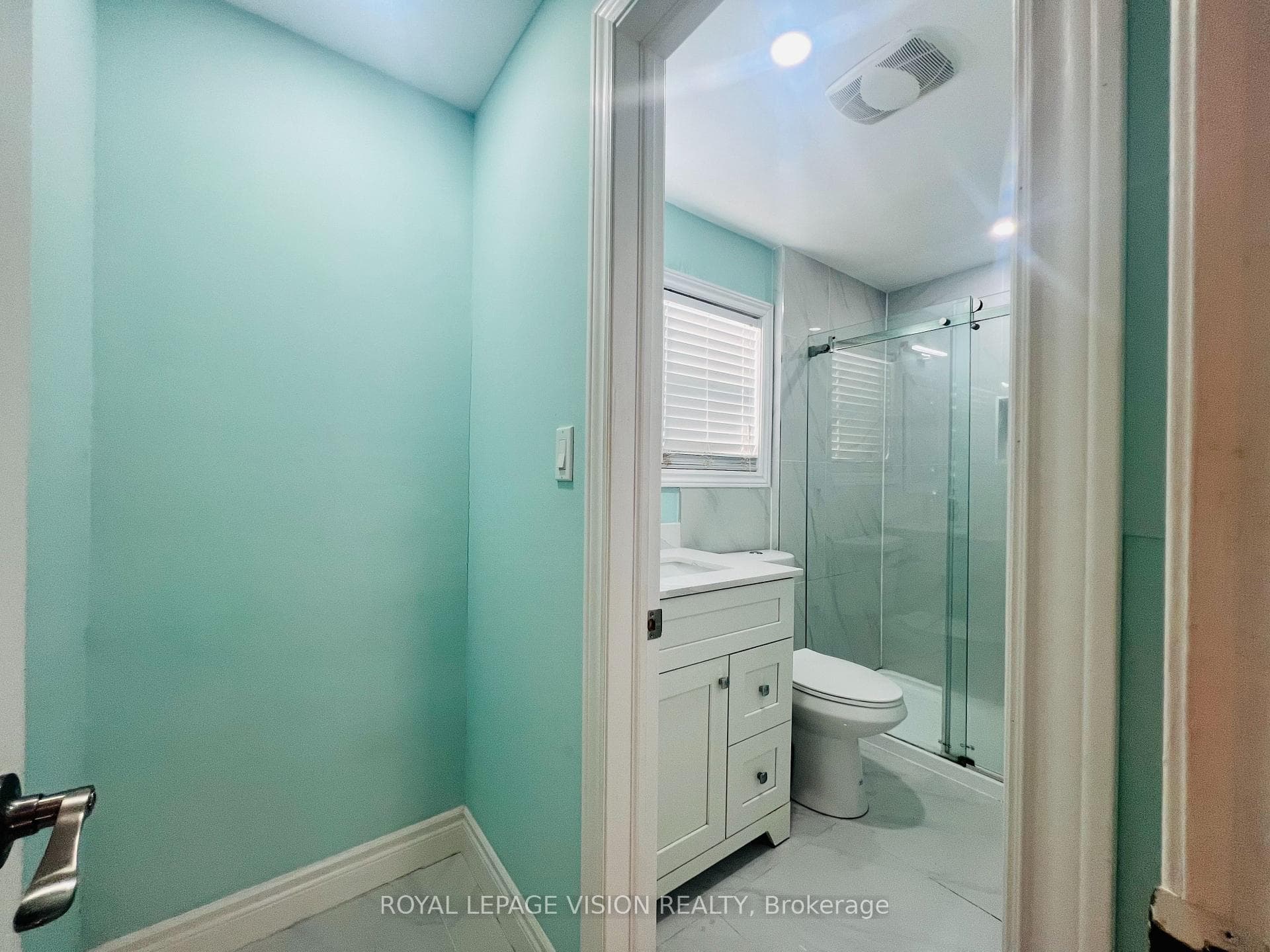 Primary Bed Ensuite Washroom