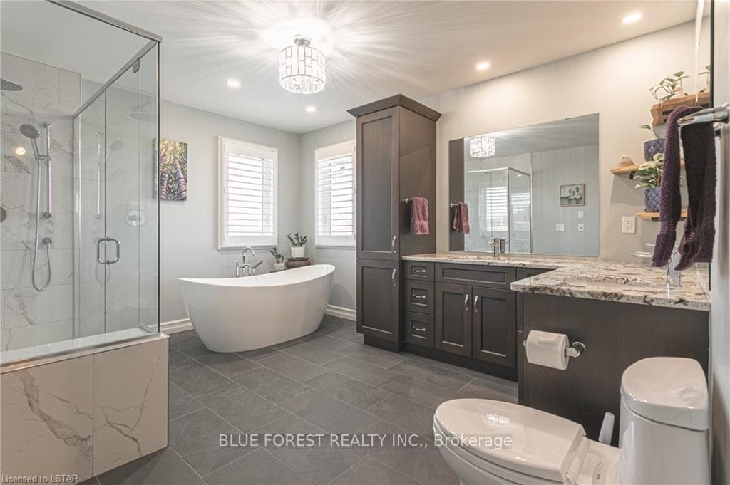 161 WHEELER Avenue photo 4