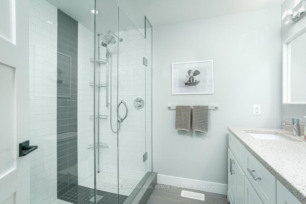 5177 Bromley Road photo 25