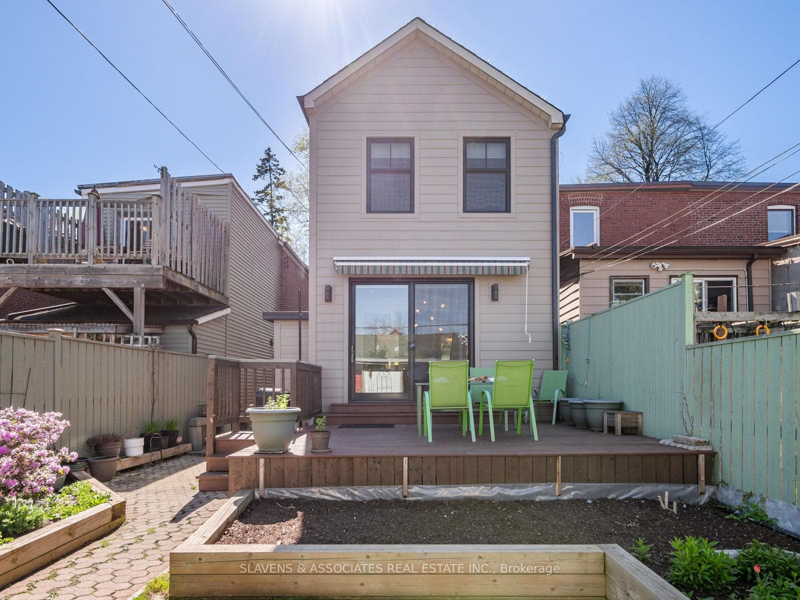 479 Clinton Street photo 33