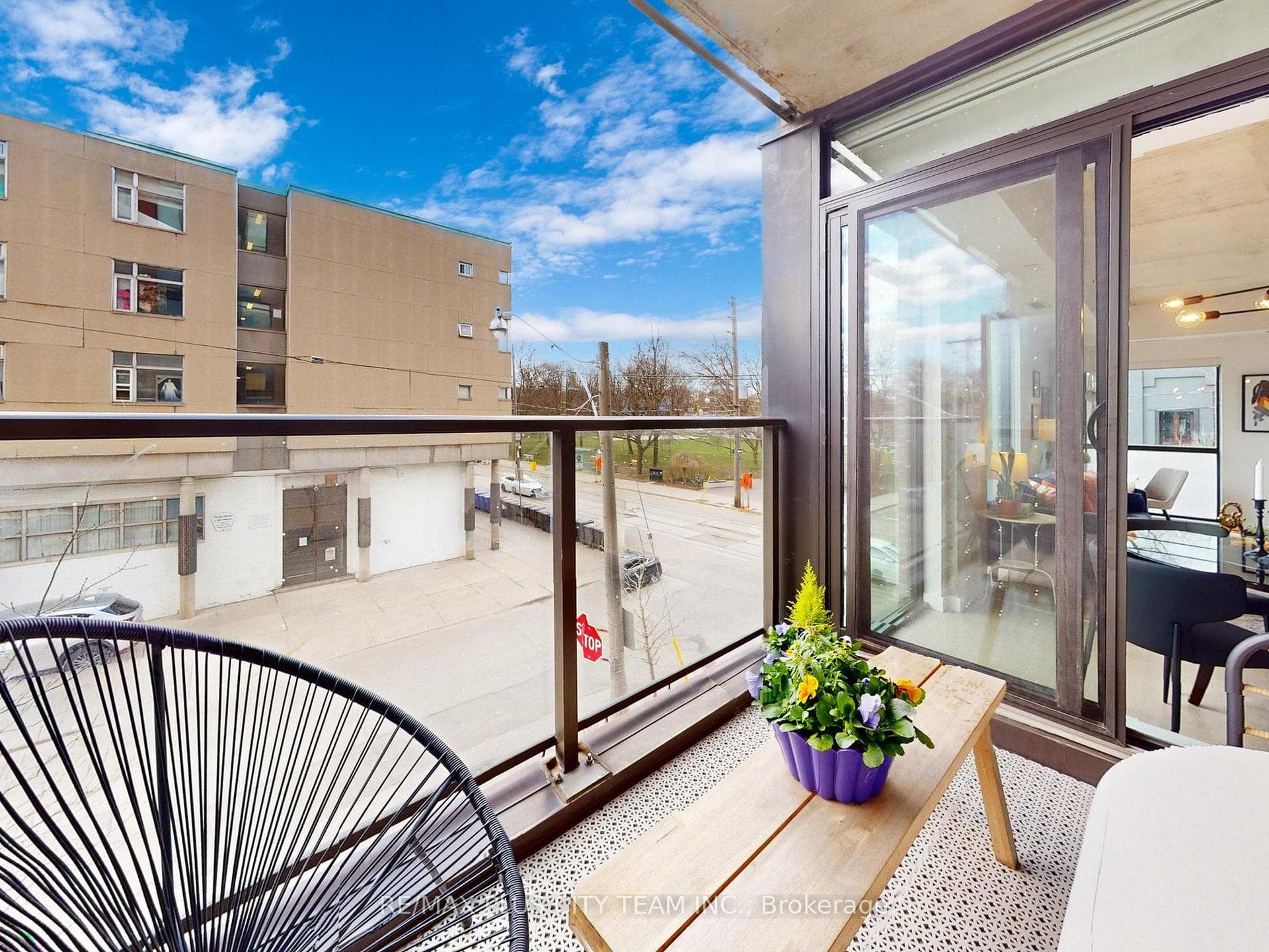 246 Logan Avenue Unit 209 photo 12