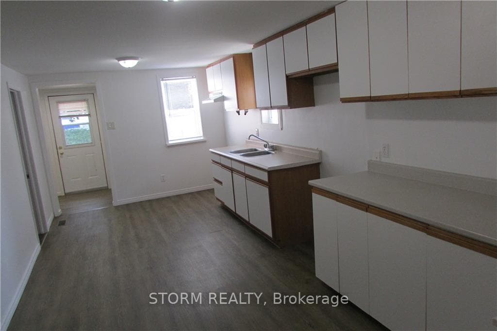 1617 AUBIN Avenue photo 12
