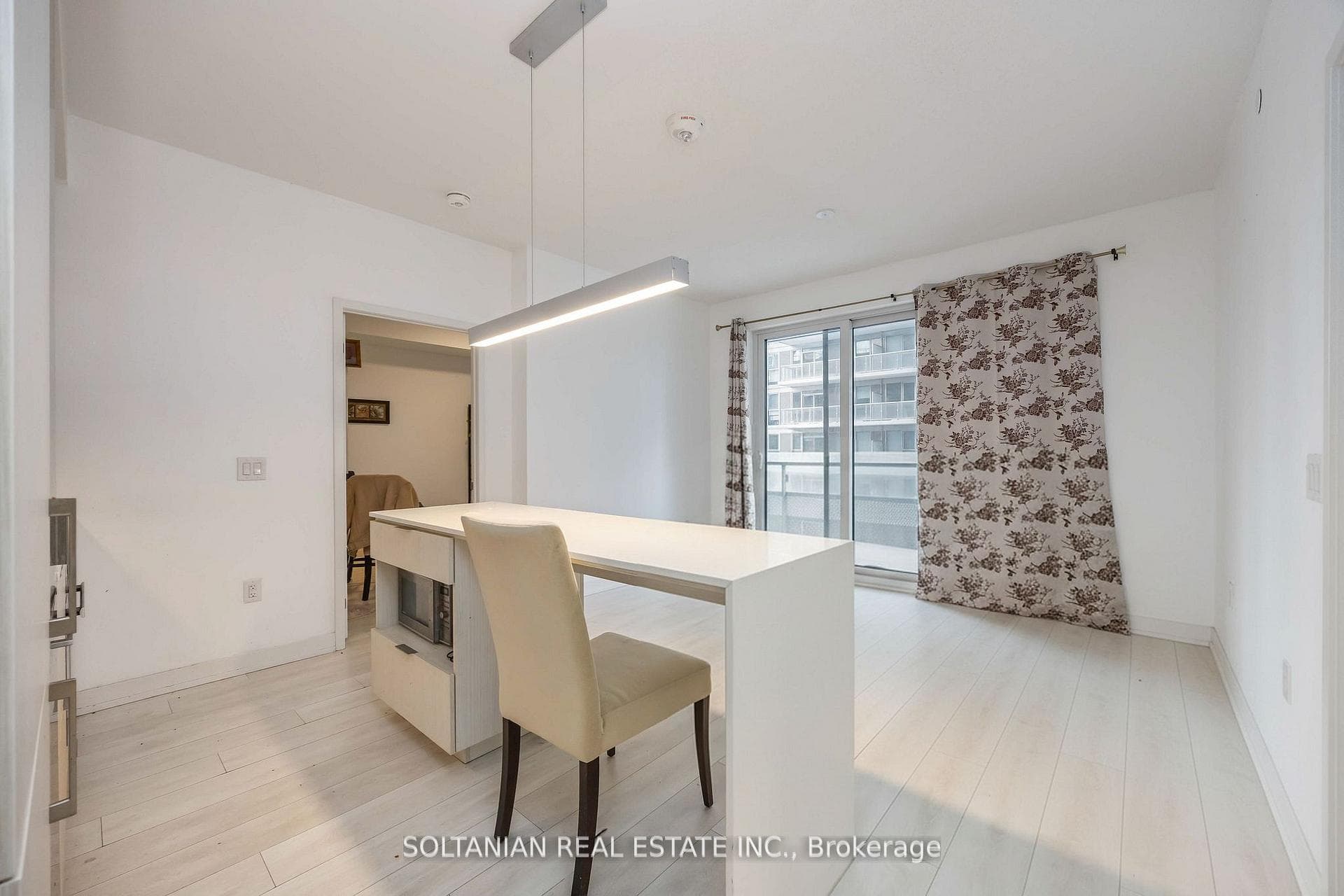 15 Lower Jarvis Street Unit 719 photo 9