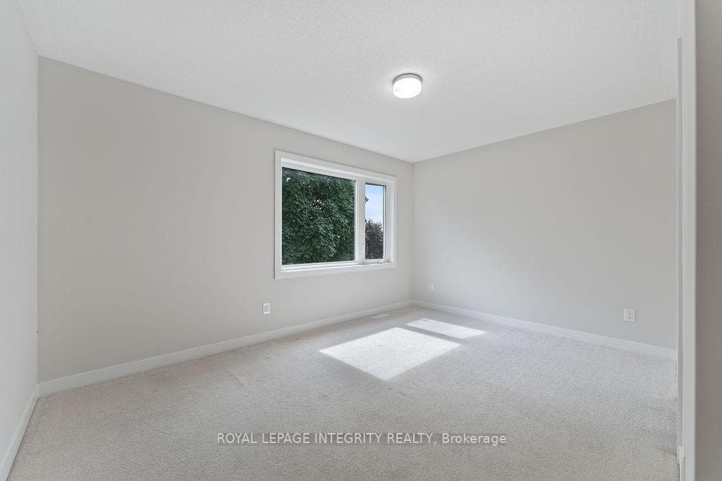 255 Falsetto Street photo 20
